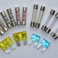 自恢復(fù)保險(xiǎn)絲有哪些封裝？封裝的作用是什么？